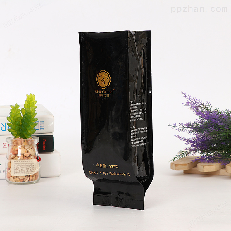 聚嵘包装厂生产四边封PET自立咖啡豆袋